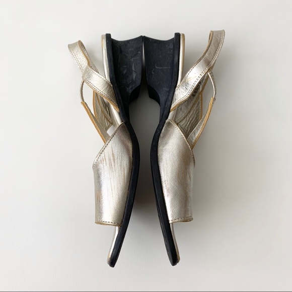 ARCHE Women’s Gold Metallic Leather Sandals Sz 37 - Picture 7 of 10